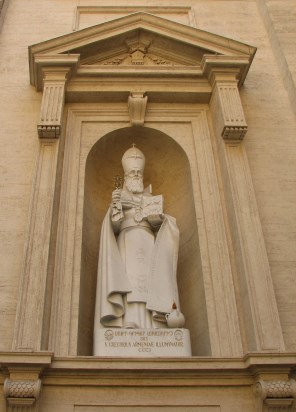 아르메니아의 성 그레고리오_photo by Lawrence OP_in the Basilica of St Peter_Rome.jpg